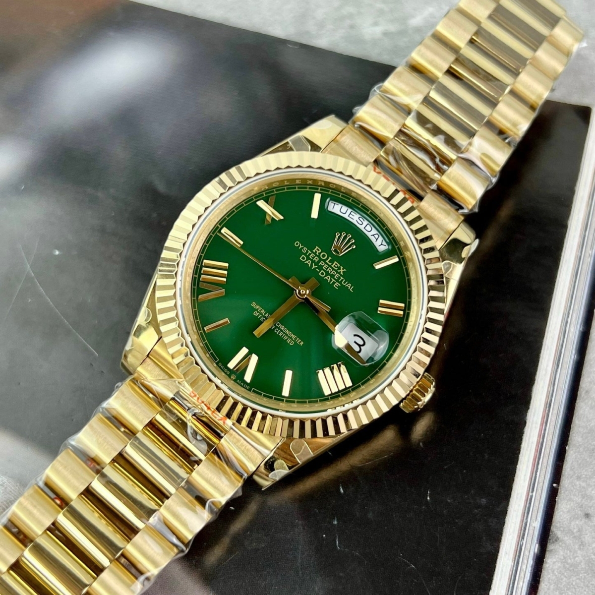 ROLEX - DAY-DATE 40MM / M228238-0061 (GM FACTORY)