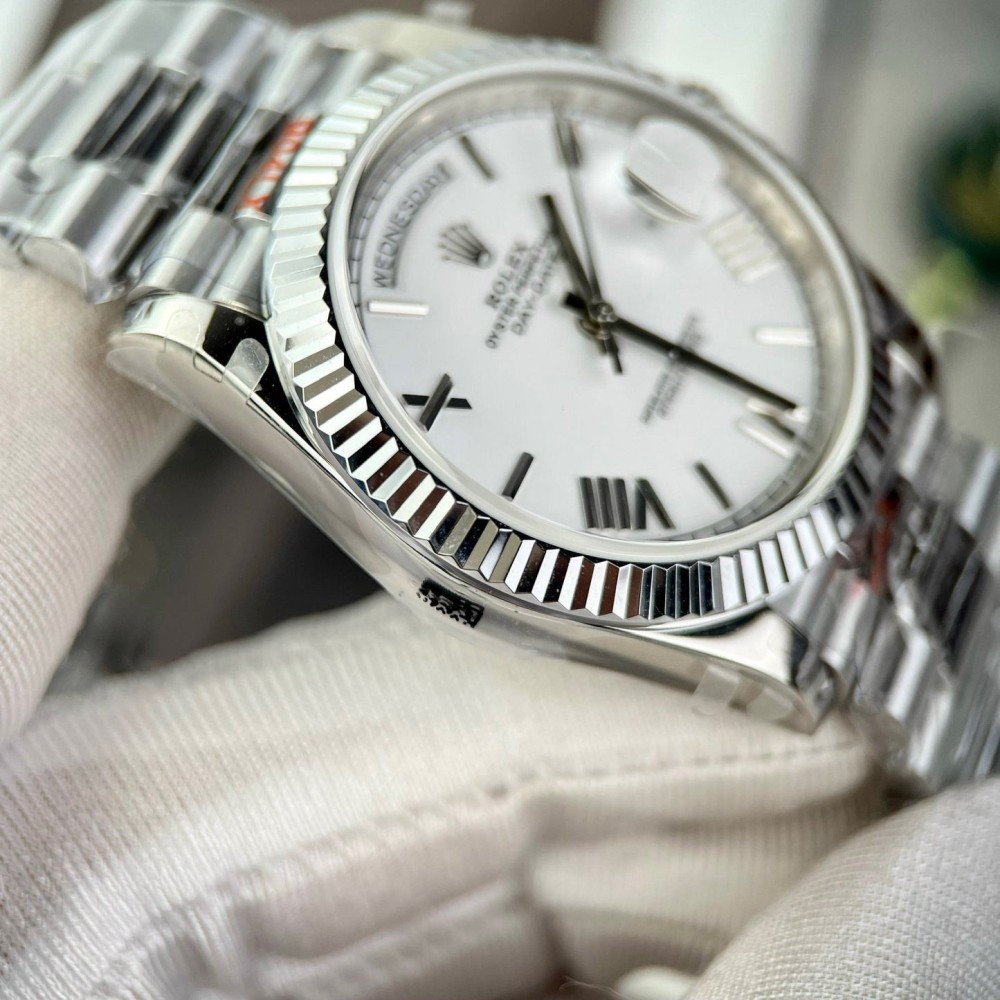 ROLEX - DAY-DATE 40MM / 228238 (GM FACTORY)