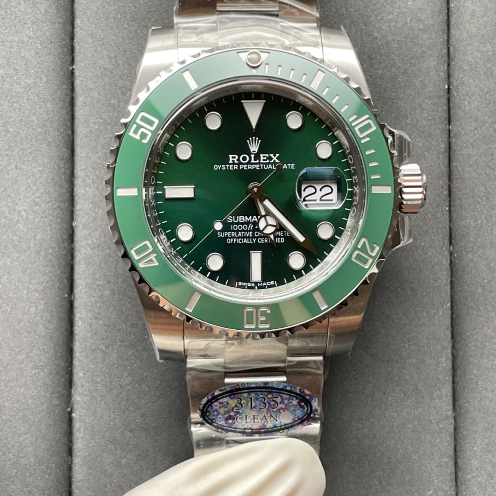 ROLEX - SUBMARINER 40MM / 116610LV-97200 (CLEAN FACTORY)