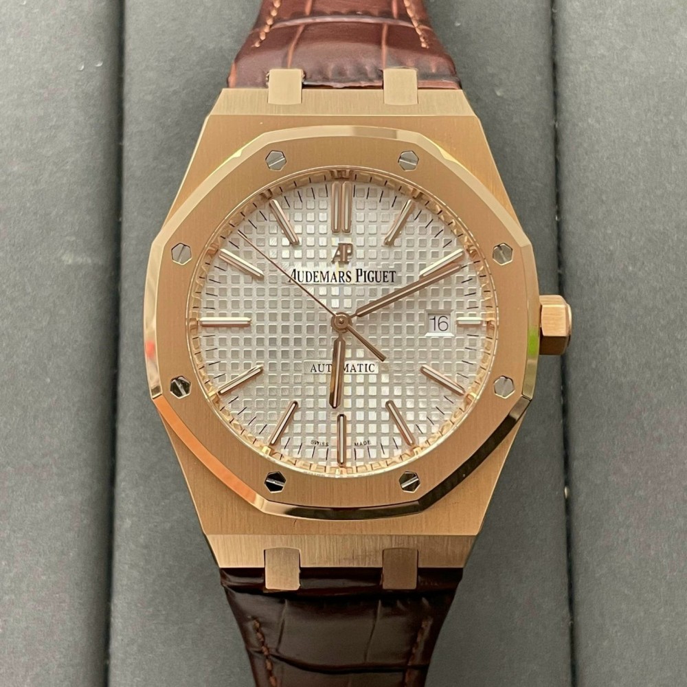 AUDEMARS PIGUET - ROYAL OAK 41MM / 15400OR-OO-D088CR-01 (APS FACTORY)