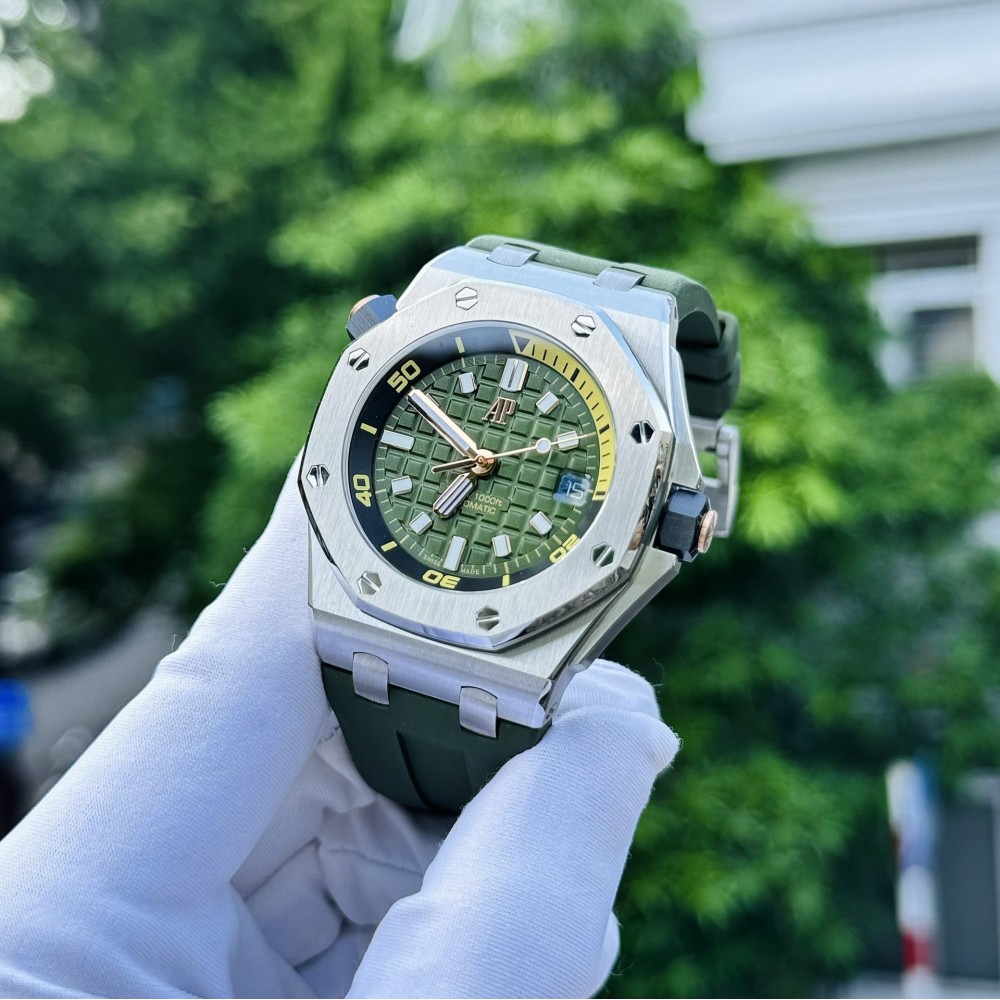 AUDEMARS PIGUET - ROYAL OAK OFFSHORE DIVER 42MM / 15720ST.OO.A052CA.01 (IP FACTORY)