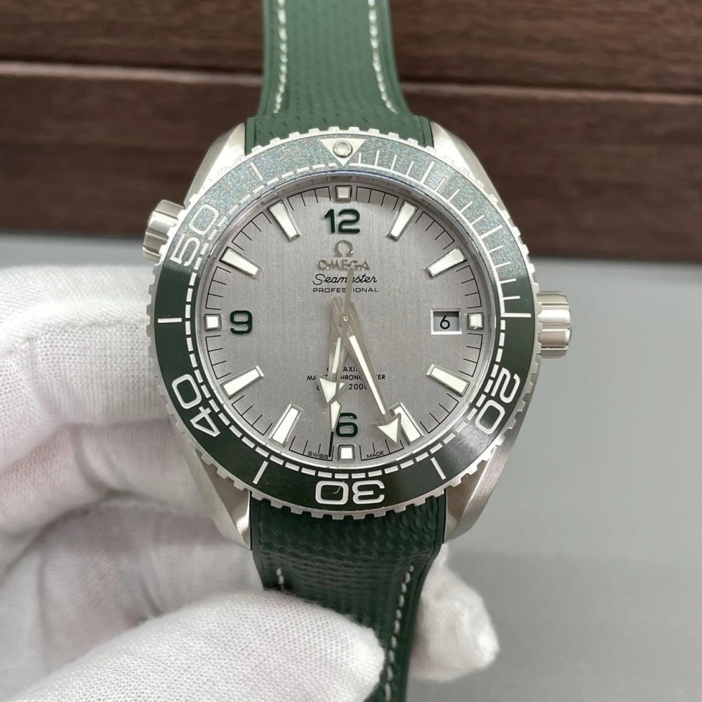 OMEGA - SEAMASTER PLANET OCEAN 43.5MM / 215.32.44.21.06.001 (VSF FACTORY)