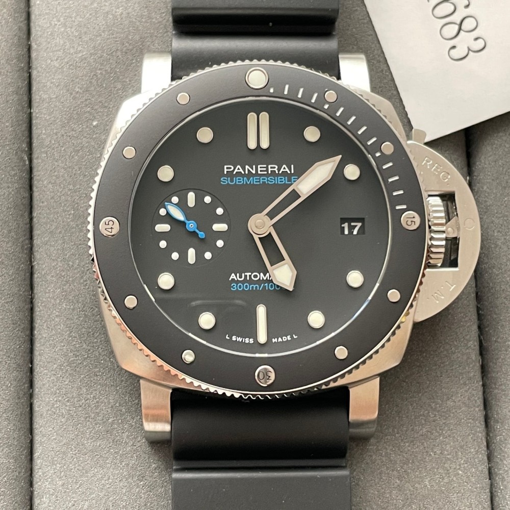 PANERAI - SUBMERSIBLE 42MM / PAM00683 (VSF FACTORY)