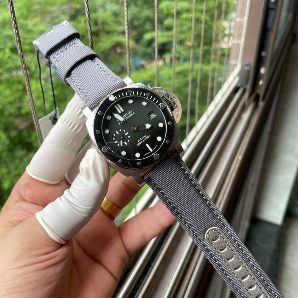 PANERAI - SUBMERSIBLE 42MM / PAM01288 (VSF FACTORY)