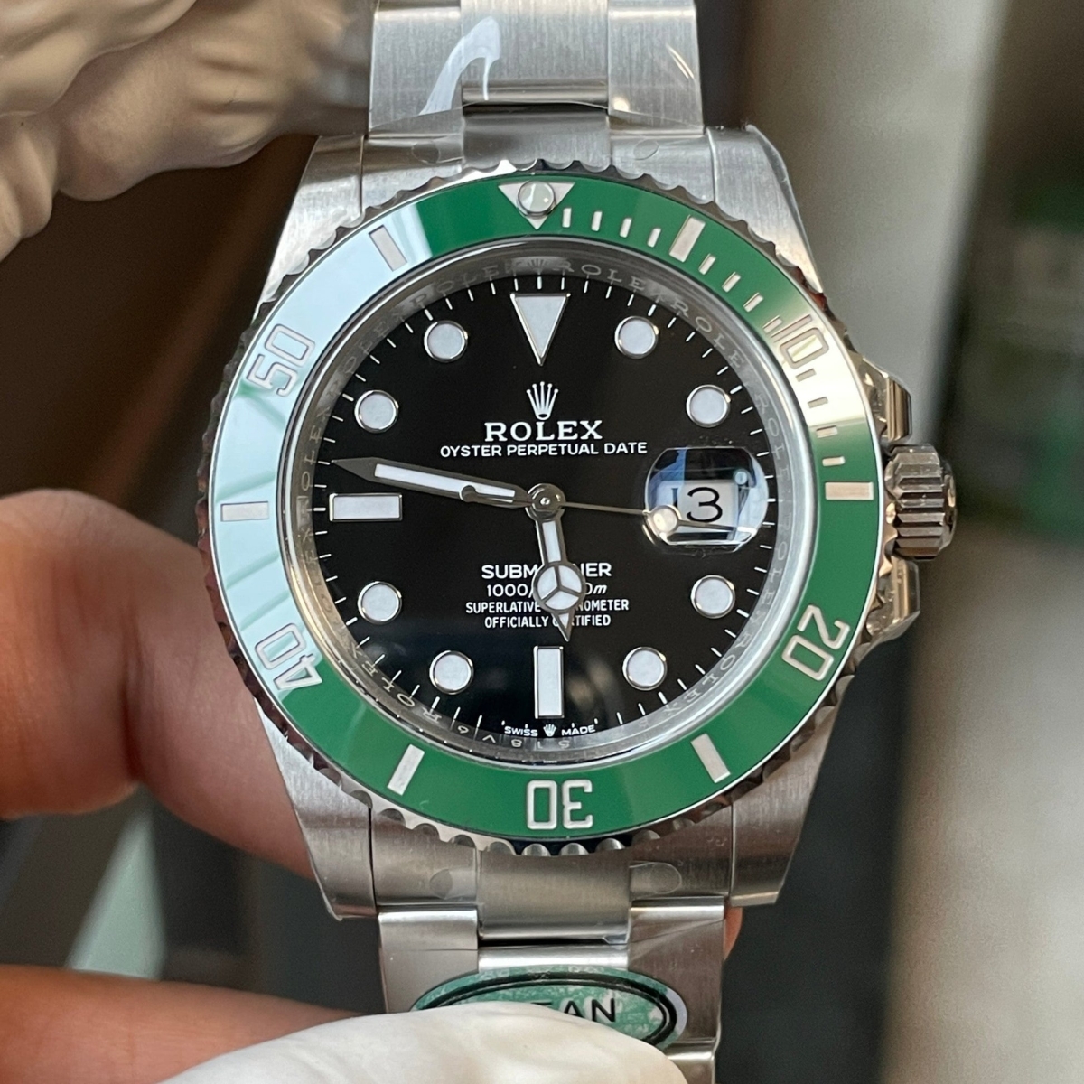 ROLEX - SUBMARINER 41MM / M126610LV-0002 (CLEAN FACTORY)